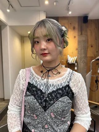 カラー 阿部 ことみのヘアスタイル