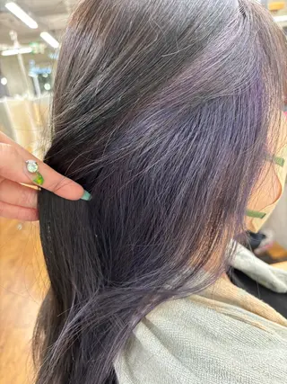 カラー 香野 優子のヘアスタイル