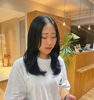 ロング カラー chihiro / ミディアムヘアのヘアスタイル