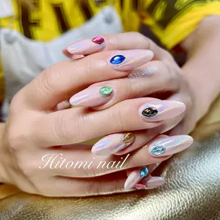 ネイル 大澤 瞳のネイルデザイン