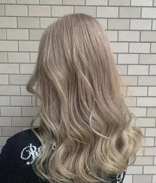 ロング カラー Fan.ray副店長 🌈 響希のヘアスタイル