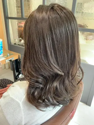 ミディアム カラー 似合わせカット🌷関 郁美🌷のヘアスタイル
