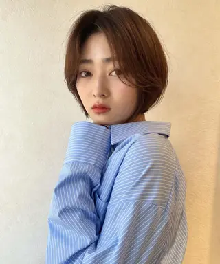 ショート かえ🩶韓国ボブ🎀 透明感カラー🥣のヘアスタイル