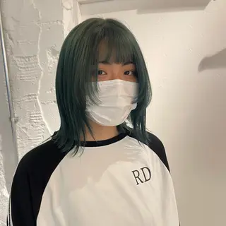 ミディアム カラー nameless miichiのヘアスタイル