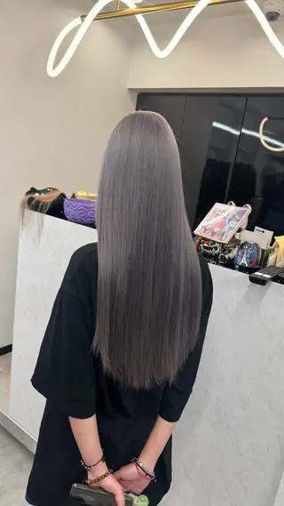 ロング カラー ZYNX所属・MAHIRO/複雑 履歴/ハイトーンのヘアスタイル