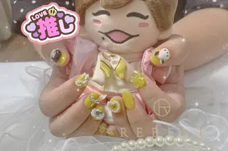 ネイル ❤️💛REBEST 付け放題Nailのネイルデザイン