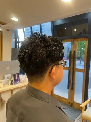 パーマ メンズ 海江田 しずかのヘアスタイル