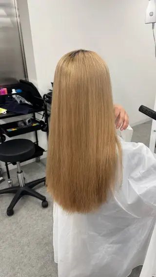 カラー 韓国上品ヘア🤍 ARISA🤍のヘアスタイル