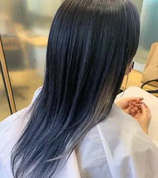 ロング ゆうき あすかのヘアスタイル