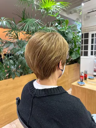 ショート 川上 彩夏のヘアスタイル