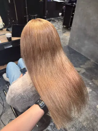 ロング カラー 🦅ブリーチカラー 💎紫音のヘアスタイル