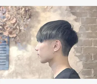 ショート カラー メンズ ブリーチ、パーマ 西部笑のヘアスタイル