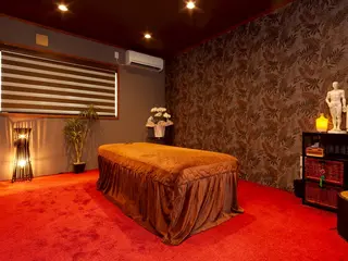 ビューティーリゾート麗所属・于 麗影のマツエク・マツパデザイン