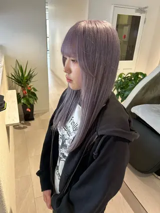 ロング ior北千住【イオール】所属・YU(ハイトーン/ ブリーチカラー)のヘアスタイル