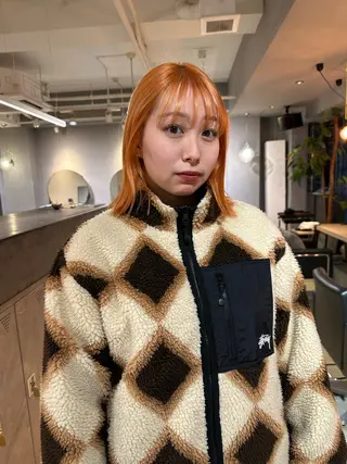 ミディアム カラー 美髪・シールエクステ ホソタニリョウコのヘアスタイル