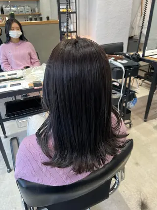 セミロング カラー オタク美容師💟 チバコナツのヘアスタイル