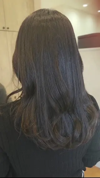 ロング カラー “垢抜けパーマヘア” 佐藤ジルのヘアスタイル