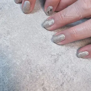 ネイル _9 room. Yoshimiのネイルデザイン