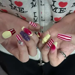 ネイル Julli ジュリのネイルデザイン