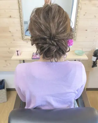セミロング ヘアアレンジ キッズ 糸賀 史織のマツエク・マツパデザイン