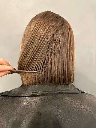 ミディアム カラー KOCHAB所属・三谷 はるなのヘアスタイル