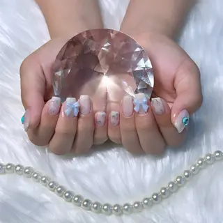 ネイル Kobayashi Komugiのネイルデザイン