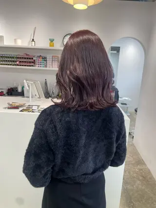 ミディアム カラー 𝘚𝘶𝘻𝘶 𓂃𓈒𓏸のヘアスタイル