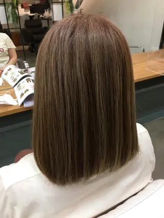 ミディアム カラー igrek bis所属・似合わせ×透明感 カラー🤍MAOのヘアスタイル