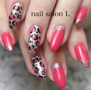 ネイル 吉川市 ネイルサロンLのネイルデザイン