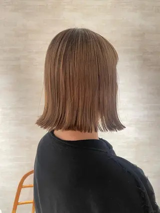 ミディアム 高橋 涼香のヘアスタイル