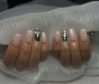 ネイル IRO NAIL SALONのネイルデザイン