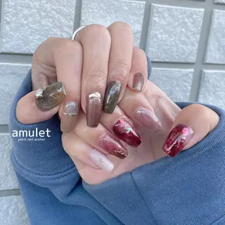 ネイル amulet TOMOMIのネイルデザイン