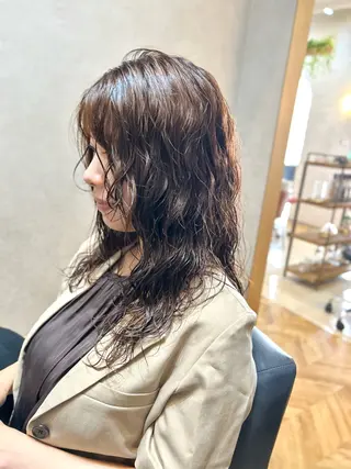 セミロング パーマ 児玉 りなのヘアスタイル