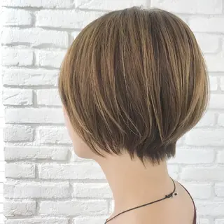ショート 伊 杏のヘアスタイル