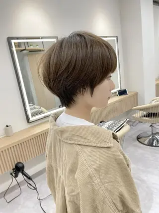 ショート Lond profil 浦和所属・【似合わせ・レイヤー ・パーマ】海気のヘアスタイル