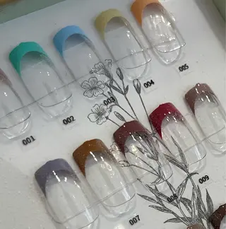 ネイル twin. Arisaのネイルデザイン