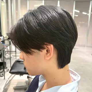 メンズ Hiroki/韓国 センターパートのヘアスタイル