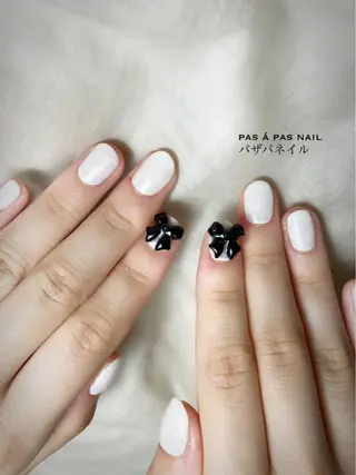 ショート ネイル Yakko pas á pasのネイルデザイン