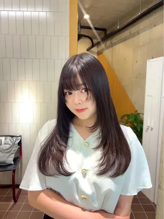 セミロング カラー パーマ nagi所属・透明感／髪質改善 ／ 千種／りかのヘアスタイル