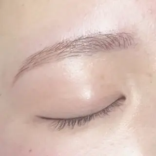 アイブロウ ROSANNA川越 イサカのマツエク・マツパデザイン