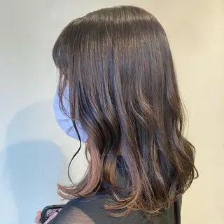 セミロング カラー Chlan岡本所属・Chlan岡本 坂本朱樺莉のヘアスタイル