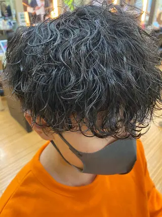 パーマ メンズ WERULE pivot cross店所属・髪質改善/岡崎 亮のヘアスタイル