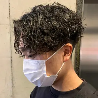パーマ メンズ 酸性ストレート・ メンズ 三原 楊子のヘアスタイル