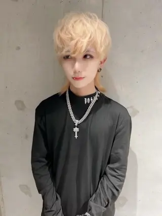 ショート 🌟龍明🌟福岡 ハイトーン🌟のヘアスタイル