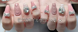 ネイル モニカ アキイのネイルデザイン