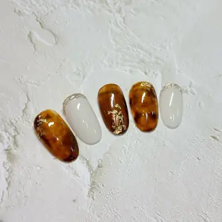 ネイル アネラ もか.⋆𝜗𝜚のネイルデザイン