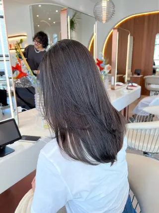 ロング カラー 辻 怜奈のヘアスタイル