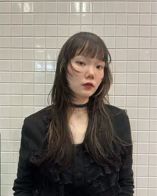 セミロング Hz所属・Hz/金子 亮/レイヤーカットのヘアスタイル