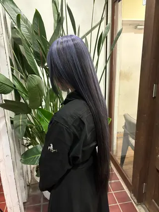 ロング カラー ブリーチ予約率90% 以上✨森山陽向のヘアスタイル