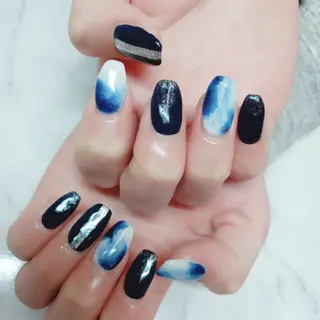 ネイル 柘植 祐子のネイルデザイン